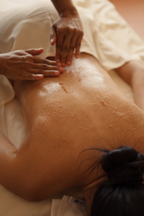Body Exfoliation at SereneSanct